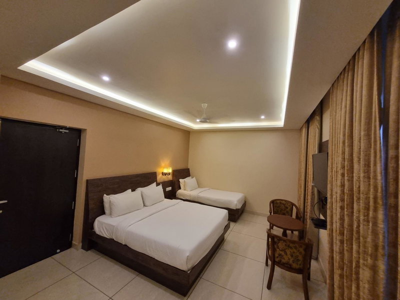 Plutus Residency, Auroville, India