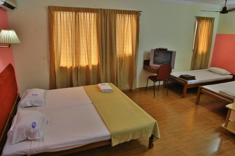Hotel Srinivas, Cochin, India
