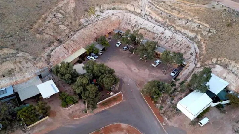 Desert View Apartments, Coober Pedy, Australia