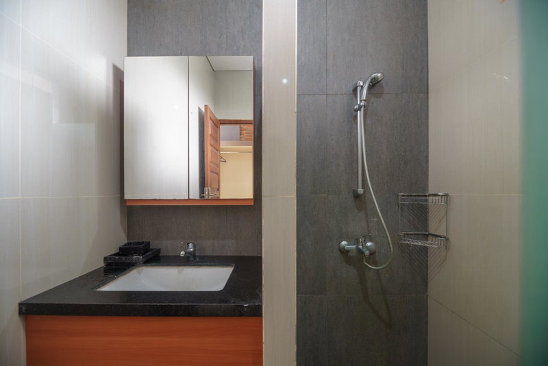 RedDoorz Plus at Hotel Negeri Baru Lodaya Puncak, Bogor, Indonesia