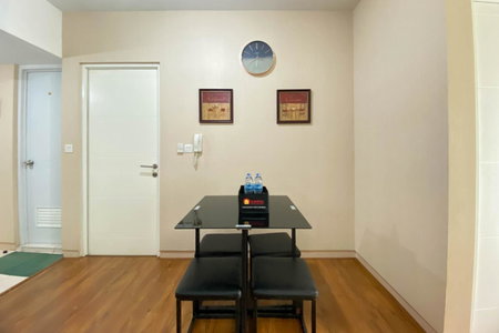 Comfort and Elegant 4BR Combined at Springlake Summarecon Bekasi Apartment By Travelio, Bekasi, Indonesia