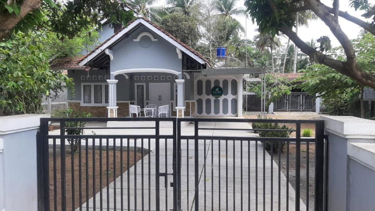 Hotel · Bumi Abah Homestay, Cibenda