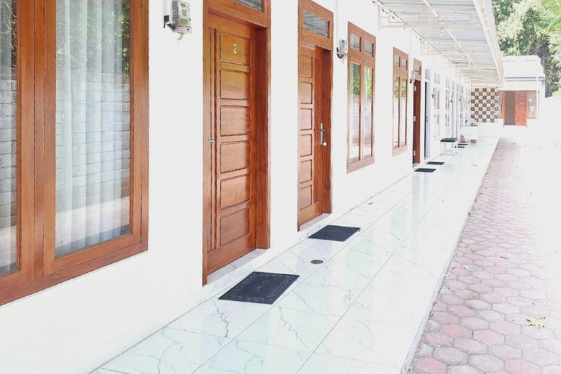 Ayani Guest House RedPartner, Blitar, Indonesia