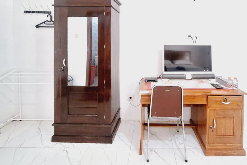 Ayani Guest House RedPartner, Blitar, Indonesia