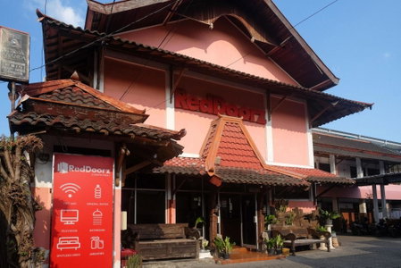 RedDoorz @ Mantrijeron 2, Yogyakarta, Indonesia