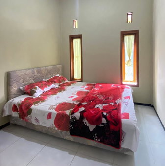 Ijen kingdom guest house, Tamansuruh, Indonesia