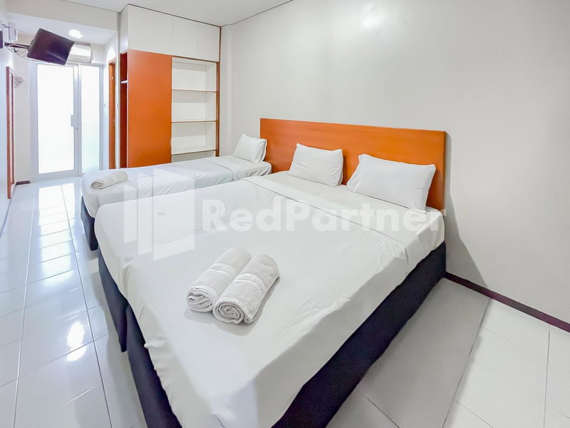 Sang Surya GuestHouse Syariah Near RS Hasan Sadikin Mitra RedDoorz, Bandung, Indonesia
