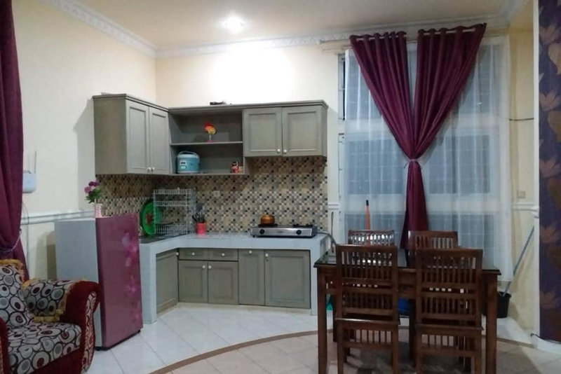 Villa Nils, Cianjur, Indonesia