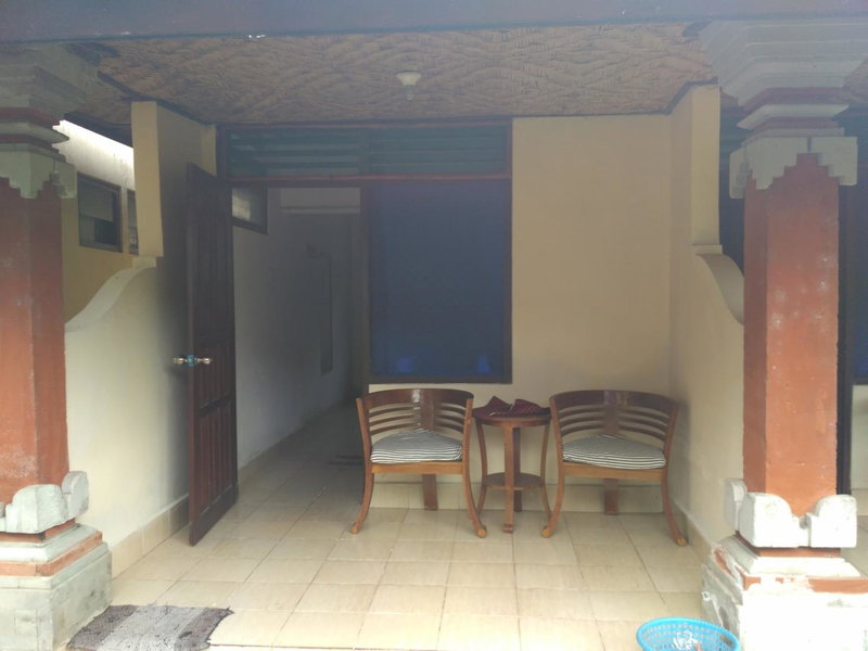 Dhangin Taman, Tirtagangga, Indonesia