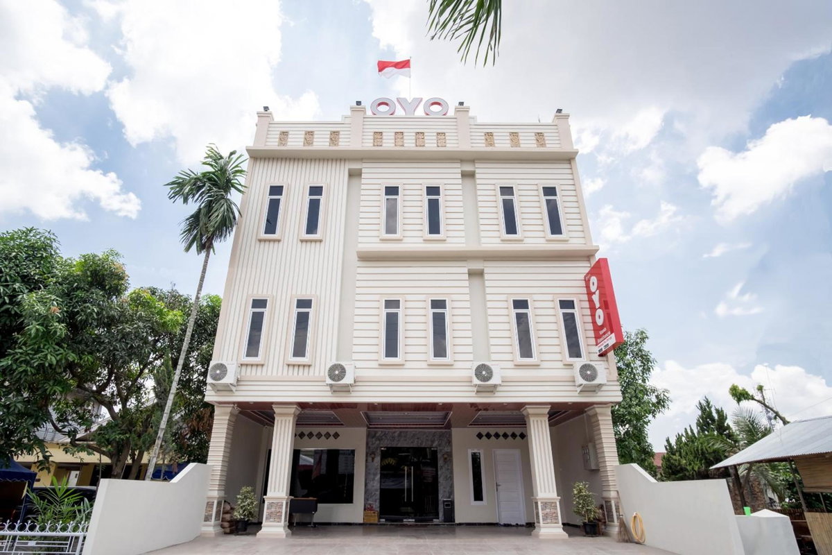 RedDoorz at Vania Residence Medan, Indonesia