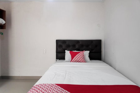 RedDoorz at Vania Residence Medan, Medan, Indonesia