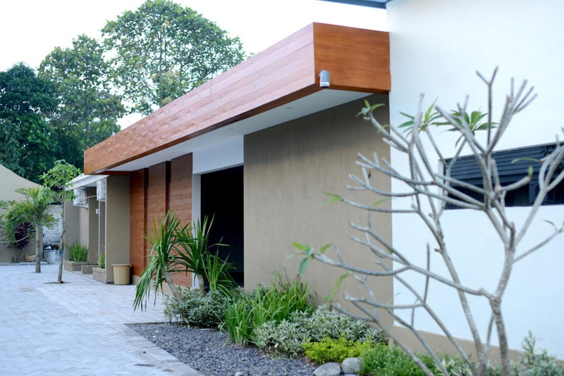 RedDoorz Syariah Plus near Banyuwangi Airport, Dadapan, Indonesia