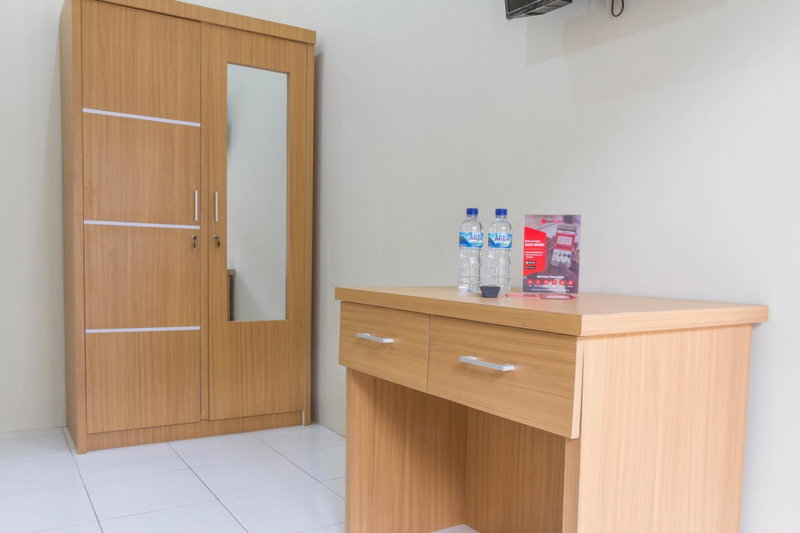 RedDoorz near Universitas Siliwangi Tasikmalaya, Tasikmalaya, Indonesia