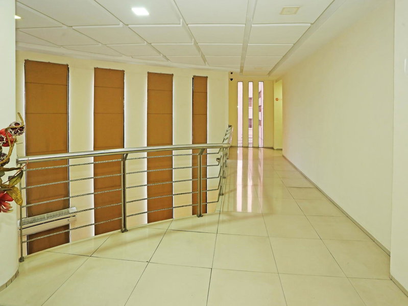 Super OYO Townhouse OAK Hotel Fiducia Serpong, Serpong, Indonesia