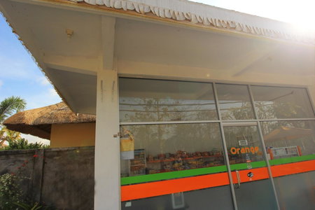 Orange Balangan Bungalow, Jimbaran, Indonesia