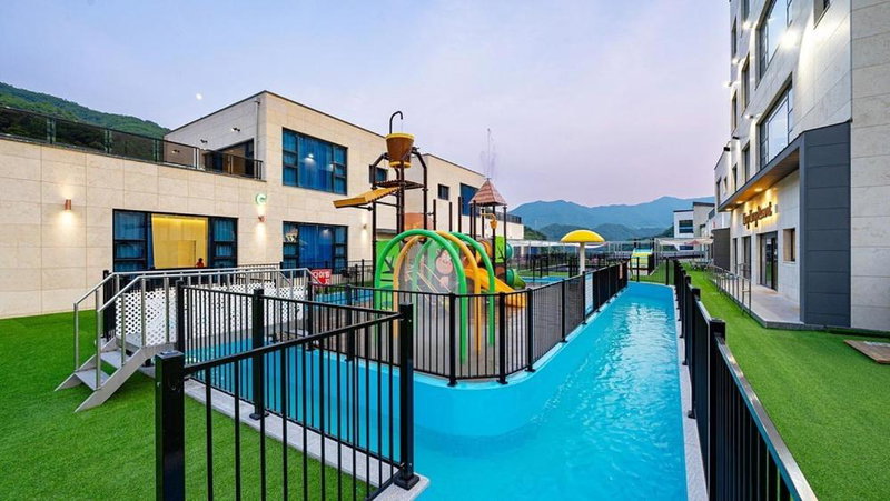 Gapyeong King Kong Kids Pool Villa B, Gapyeong, South Korea