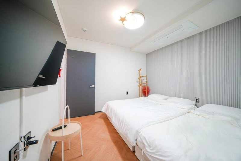 GaPY Mom Stay Private Pool Villa, Gapyeong, South Korea