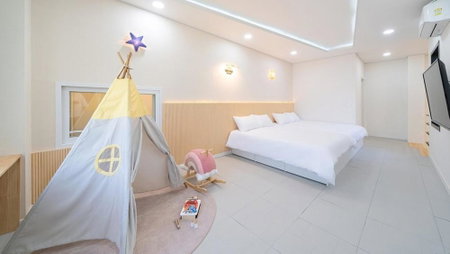 Gapyeong Wow Kids Pool Villa, Gapyeong, South Korea