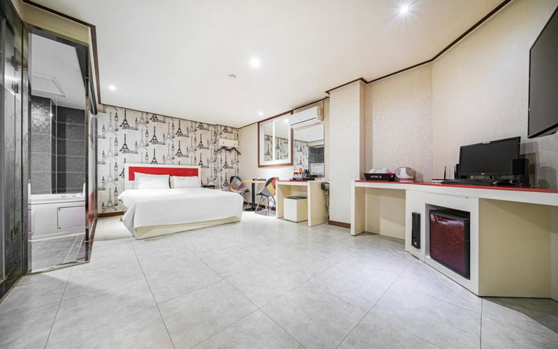 Hotel M, Gimpo, South Korea