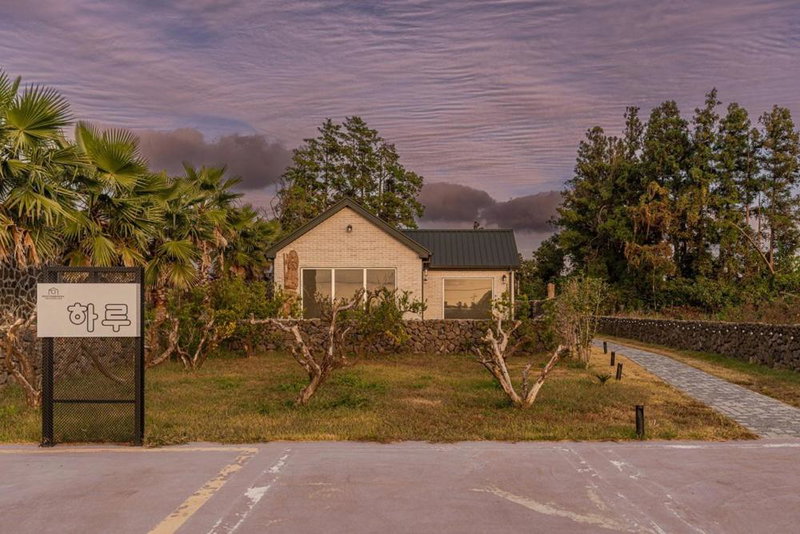 Jeju Cheongsu-ri Haru Private Pension, Jeju, South Korea