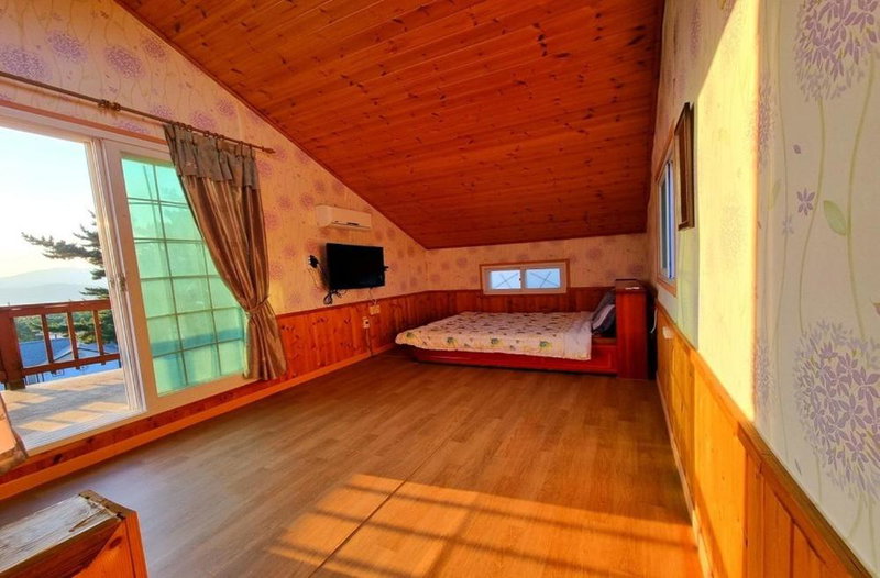 Seosan Pine Sea Pension, Seosan, South Korea