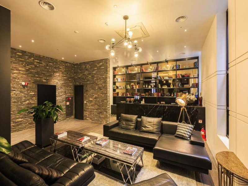 Trang blue hotel, Seoul, South Korea
