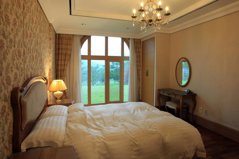 Crystal Valley CC Golden Village, Gapyeong, South Korea