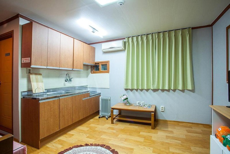 hongcheon river view sonamu pension, Hongcheon, South Korea