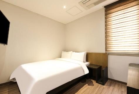 Aju business hotel, Geoje, South Korea