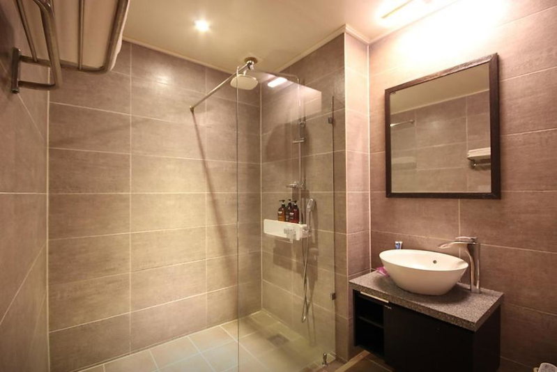 Aju business hotel, Geoje, South Korea