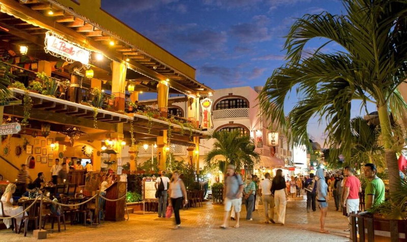 The Boat Condo by Andiani Travel, Playa del Carmen, Mexico