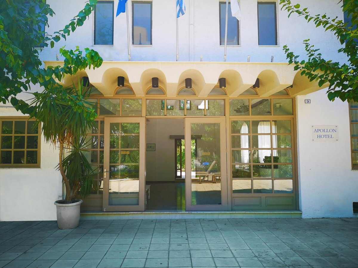 Apollon Hotel, Greece