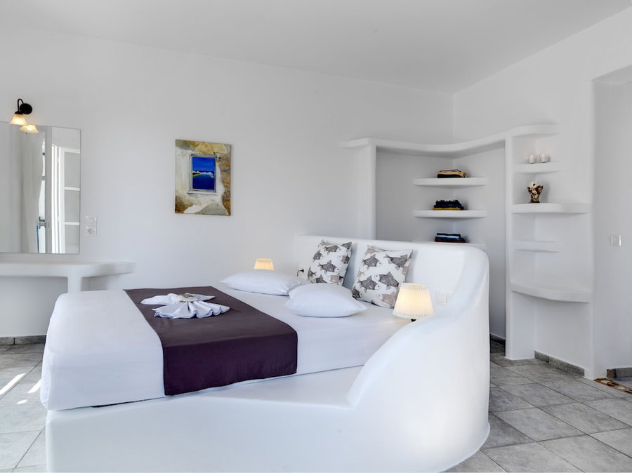 Aloni Hotel, Paros, Greece