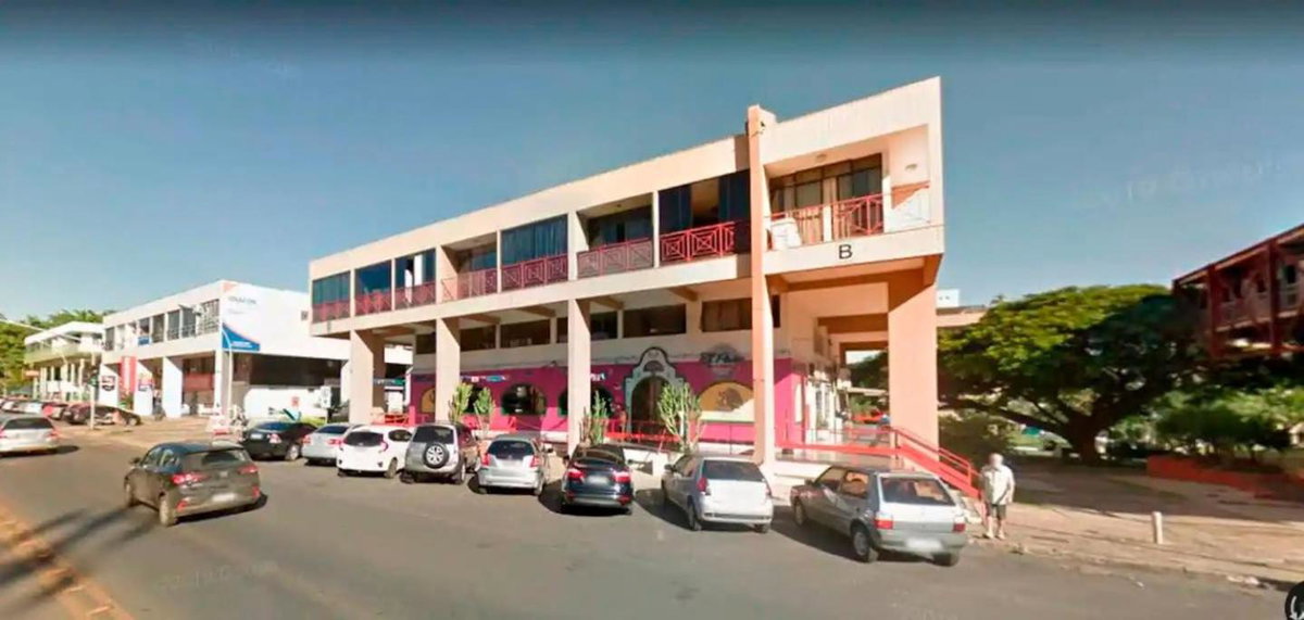 Flats Asa Norte CLN 110 by CentoEdez, Brazil