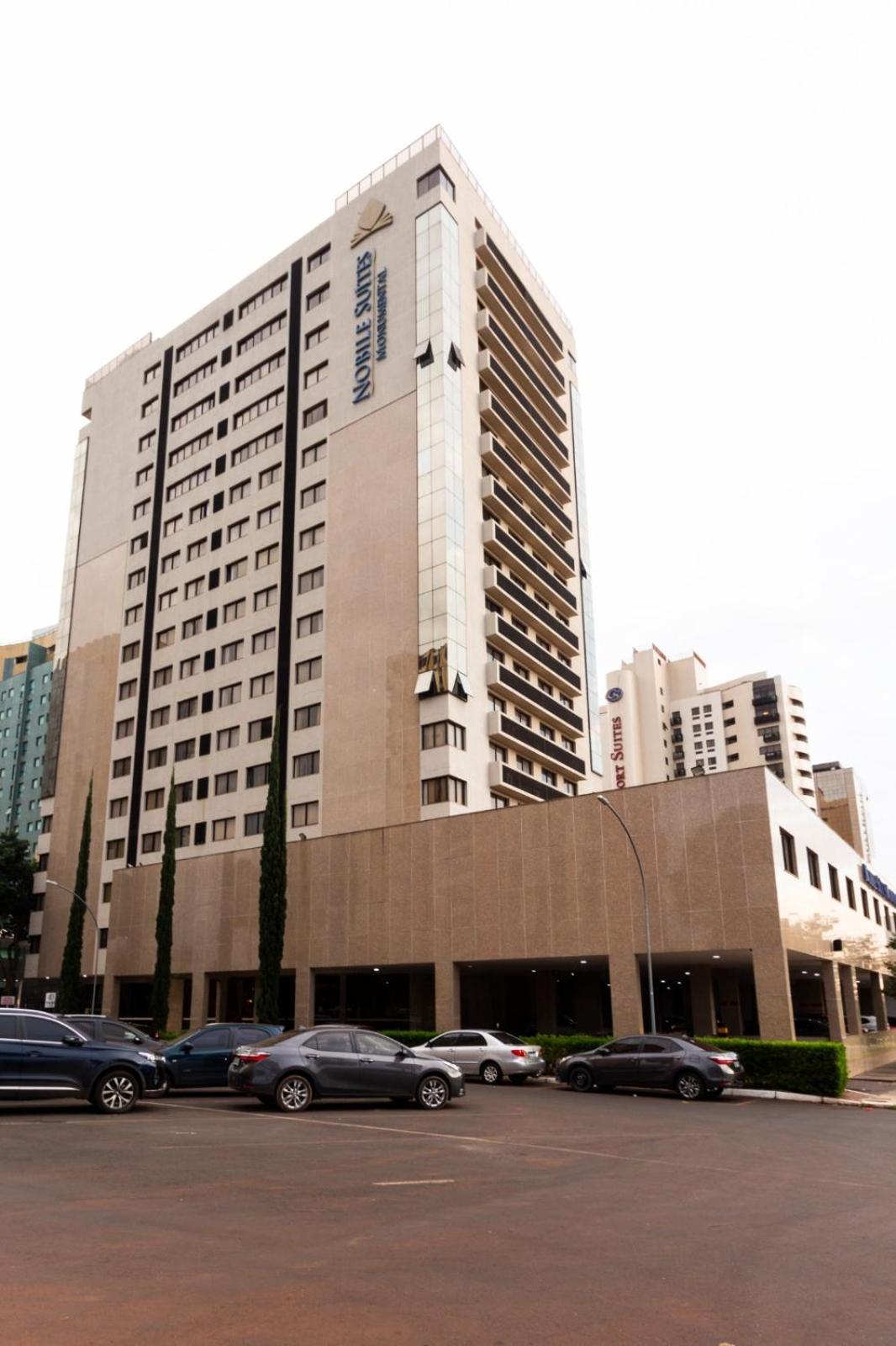 Apartamento, Nobile Suítes Monumental , localização e conforto, Brazil