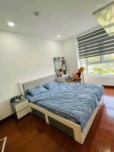 Apartment for rent in Ho Chi Minh City, Vietnam · Phu Tho Apartment · 2 rooms, 2 baths
