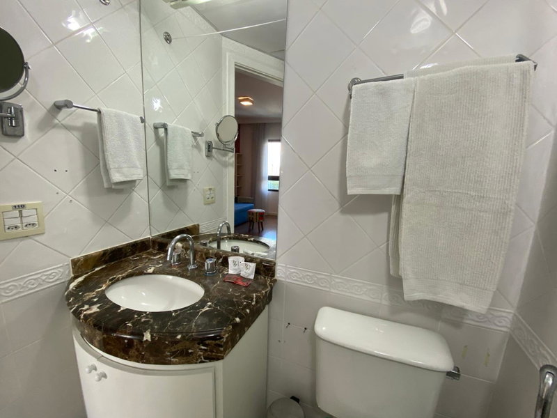 Comfort Flat Pinheiros em Hotel 4,5 estrelas, Sao Paulo, Brazil