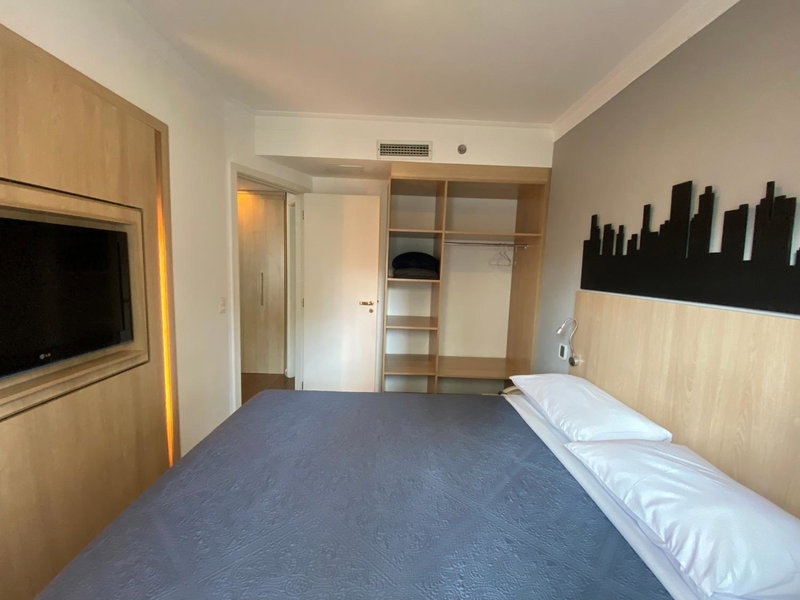 Comfort Flat Pinheiros em Hotel 4,5 estrelas, Sao Paulo, Brazil