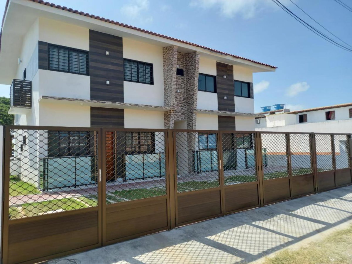 STAR Flat in Carneiros Beach TAMANDARE - PE, Brazil