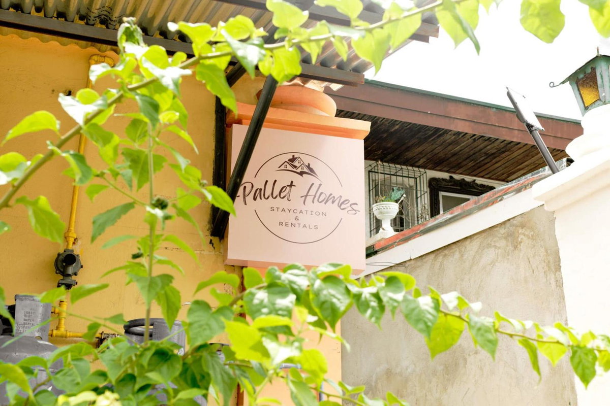 Hotel · Pallet Homes - Ledesco, Iloilo City