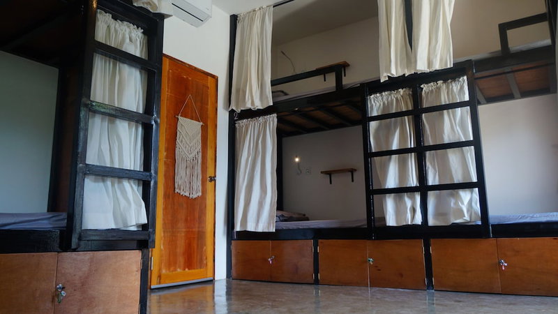 Maayong Hostel - Adults Only, Moalboal, Philippines