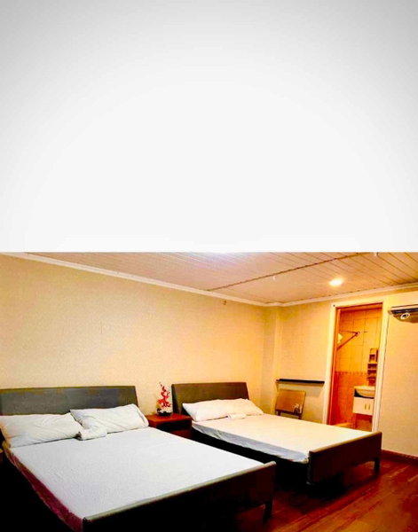 RedDoorz at Emperor Manila Boutique Hotel, Manila, Philippines