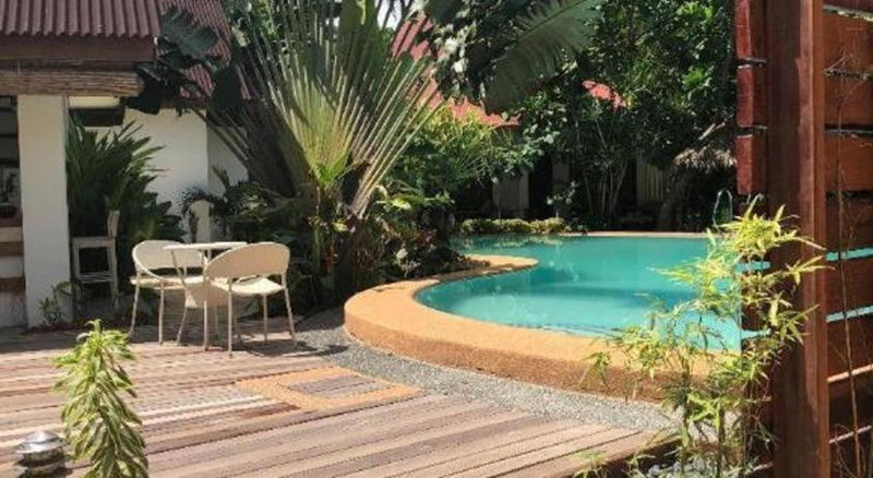 Cherinicole Beach Resort, General Luna, Philippines