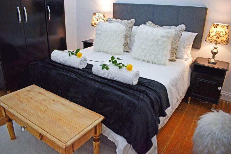 FlowerBox Cottages, Mossel Bay, South Africa