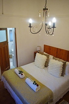 FlowerBox Cottages, Mossel Bay, South Africa