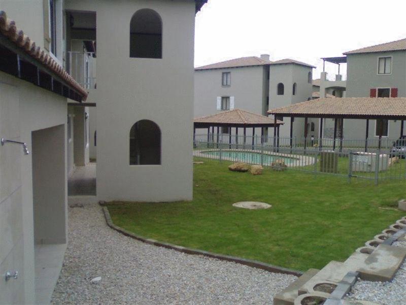 Santini Lace Self Catering Unit, Südafrika