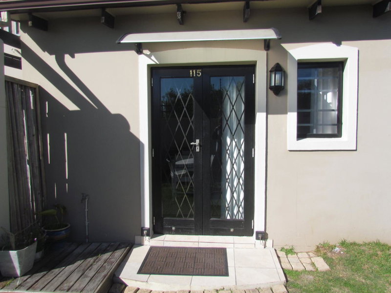 Santini Lace Self Catering Unit, Plettenberg Bay, South Africa