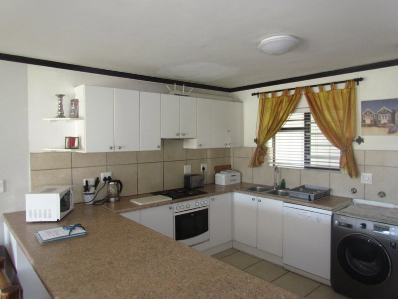 Santini Lace Self Catering Unit, Plettenberg Bay, South Africa