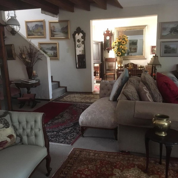 Sunninghill Sojourn, Kyalami, South Africa