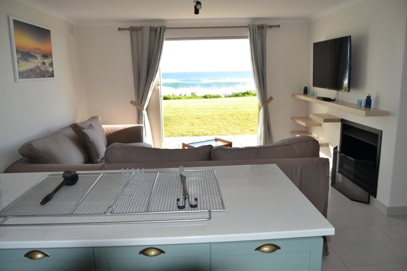 Hermanus Beach Club - Le Maree House 18, Hermanus, South Africa